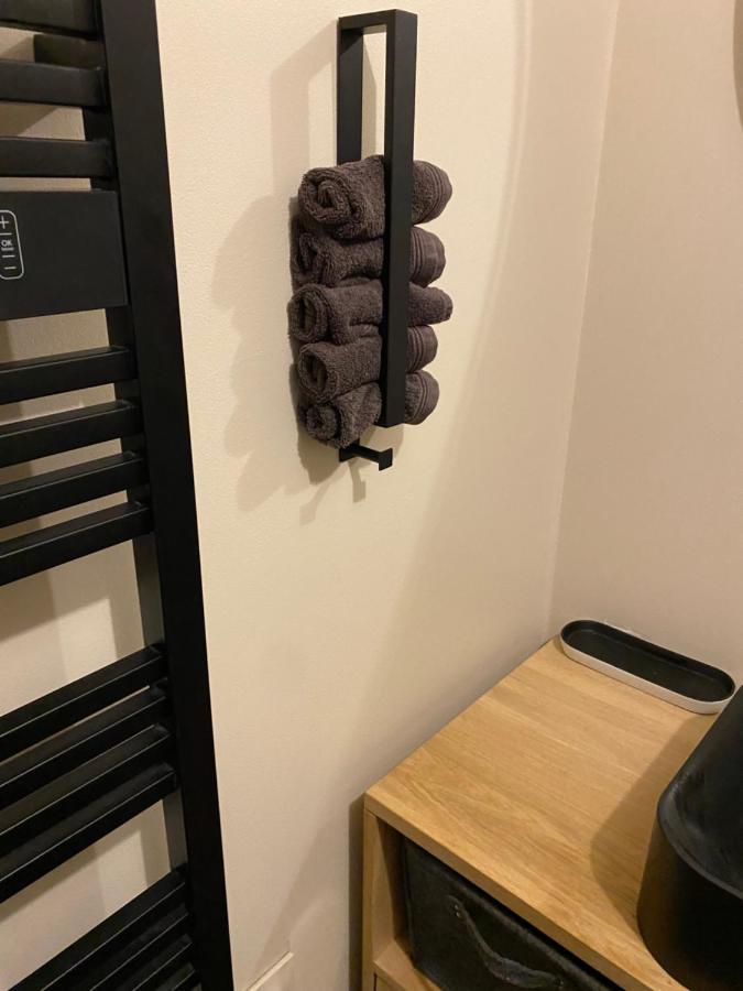 Lille Appart Cosy 68M2 Lumineux Avec Balcon - Garage Prive Екстер'єр фото